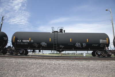 Mnet 122790 Oiltrain