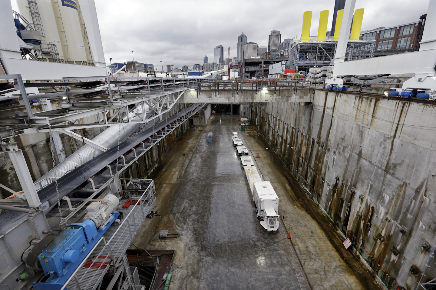 The south end of the cut-and-cover portion leading to the giant tunnel. (AP Photo/Elaine Thompson)