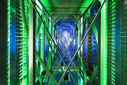 Mnet 191093 Data Center