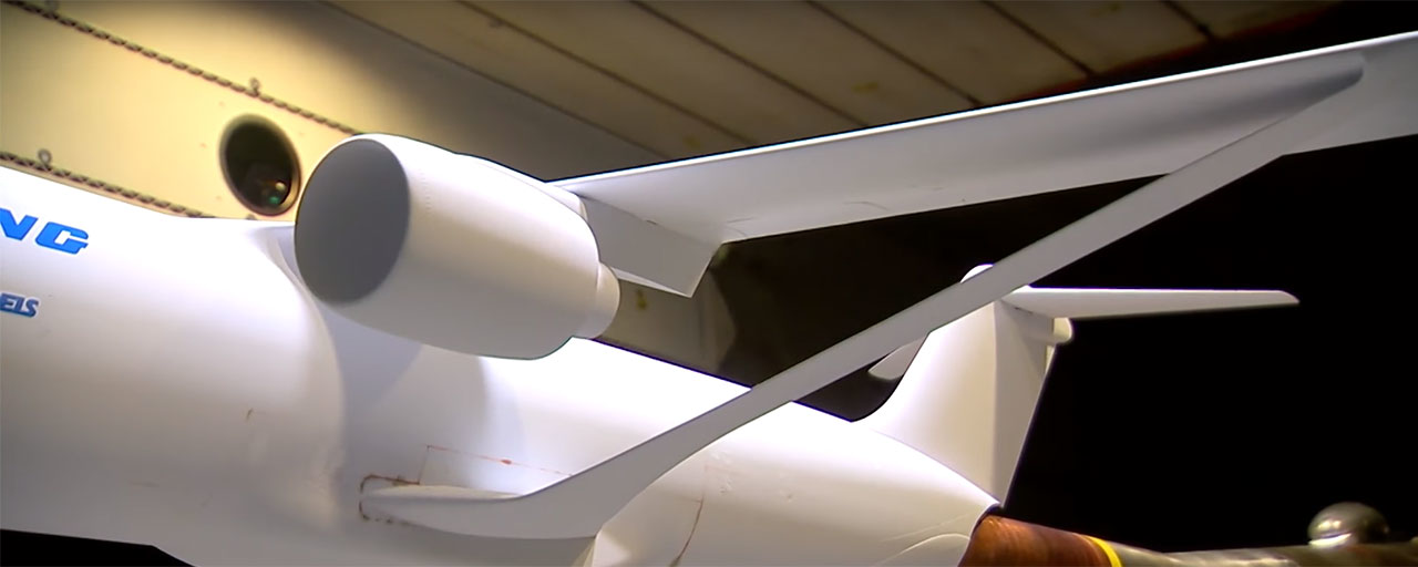 Mnet 191130 Nasa Plane