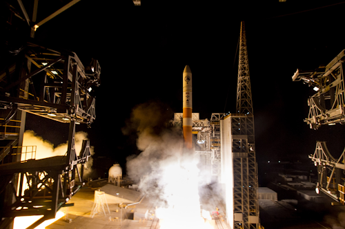 A Delta 4 rocket lifts off from from California's Vandenberg Air Force Base carrying a payload for the National Reconnaissance Office early Wednesday morning. (United Launch Alliance via AP)