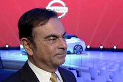 Mnet 172432 Bloomberg Business Renault Ceo