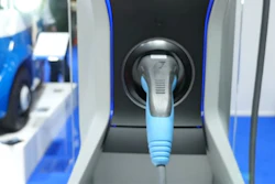 Mnet 191175 Car Charger