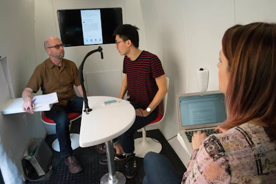 Researchers will watch, question and record how the volunteers use apps and other services on their smartphones in sessions that will last 15 to 90 minutes. (AP Photo/Mary Altaffer)