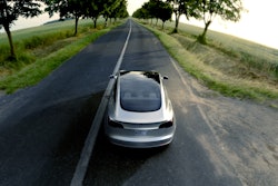 Mnet 69596 Tesla Model 3 4