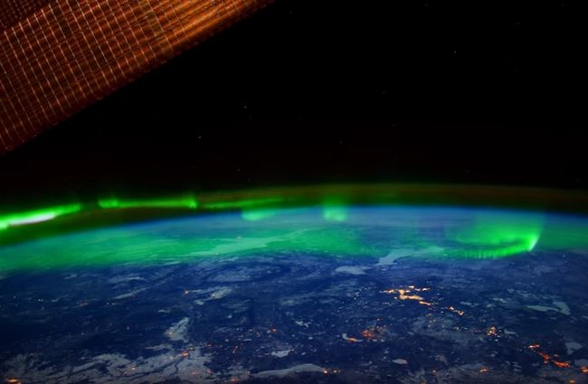 Mnet 72396 Northern Lights Nasa