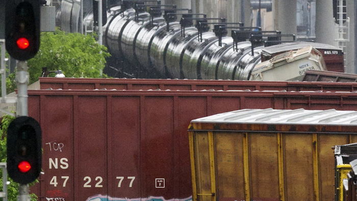 Mnet 123570 Train Derailment Wash Parr 1