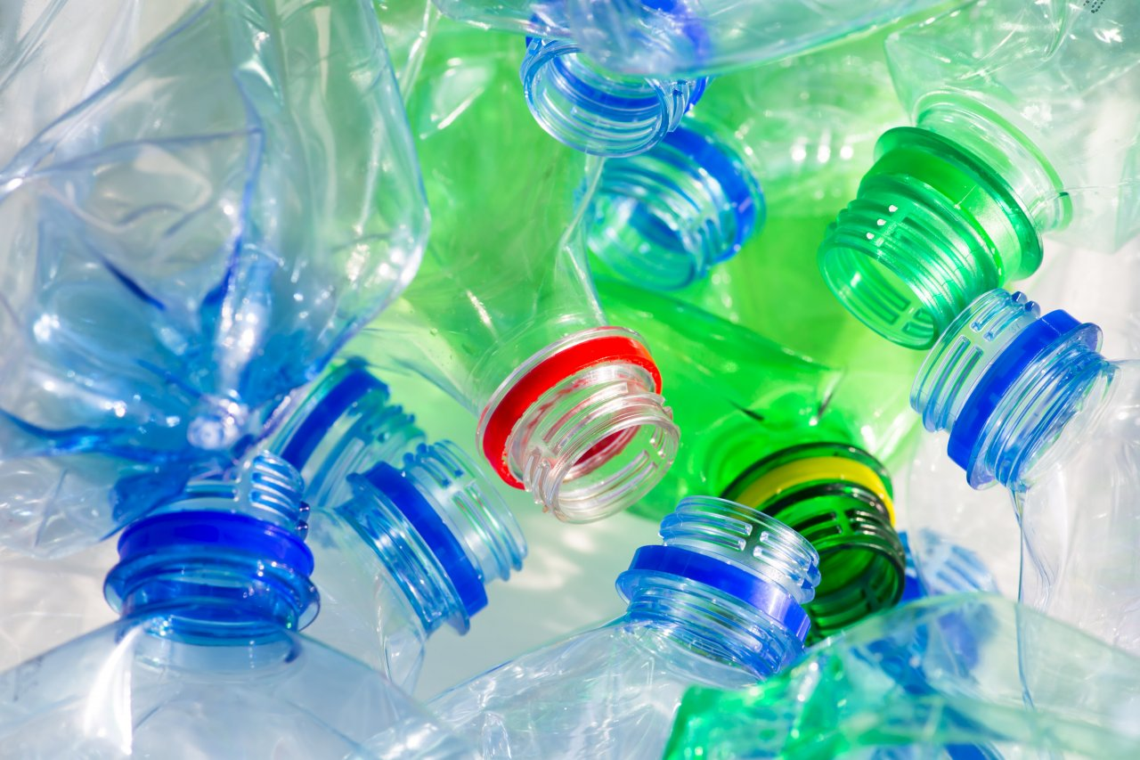 Mnet 123665 Plasticbottlesused