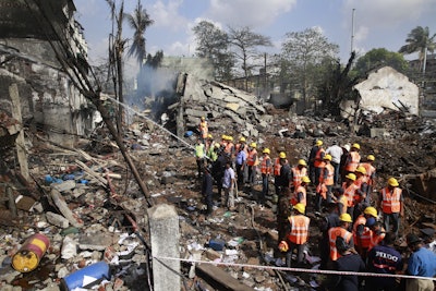 Mnet 123735 India Factory Explosi Parr