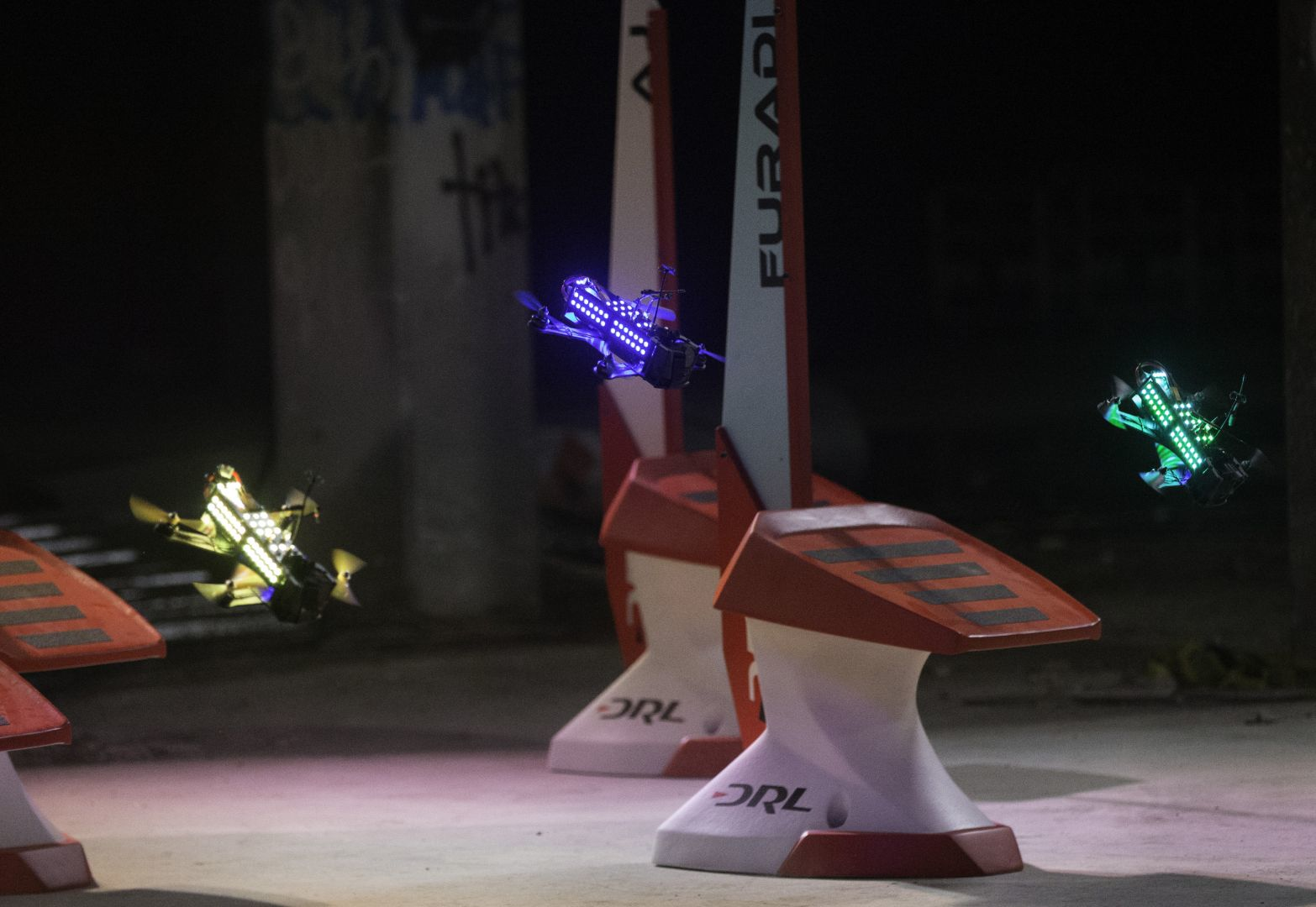 Mnet 74766 Drone Racing Large Ap