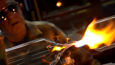 Mnet 123899 Glassblower