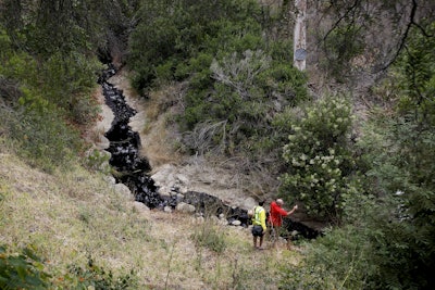 Mnet 123905 Oil Pipeline Spill Parr