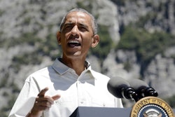 (Craig Kohlruss/The Fresno Bee via AP)