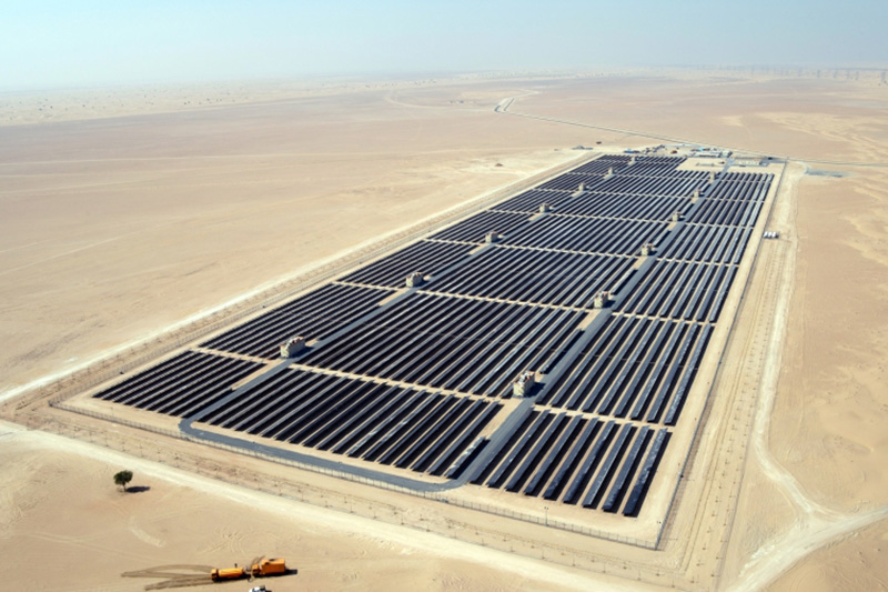 The completed phase 1 of the Mohammed bin Rasheed Al Maktoum Solar Park. (Image credit: First Solar via GE Reports)