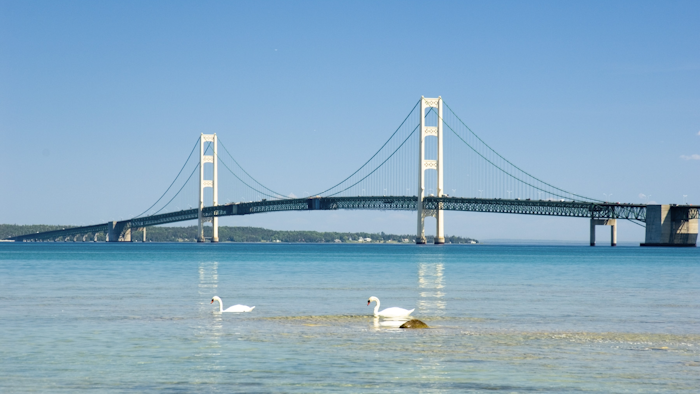Mnet 123969 Straitofmackinac