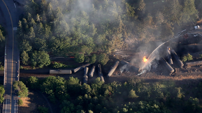 Mnet 123996 Oil Trains Accidents Parr