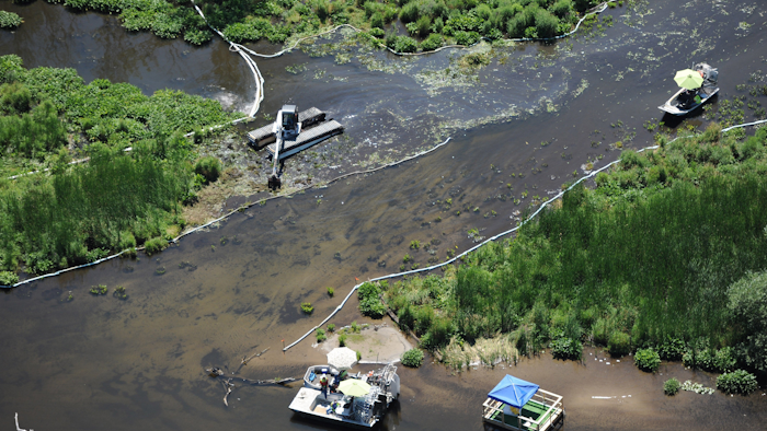 Mnet 124042 Michigan Oil Spill Parr 1