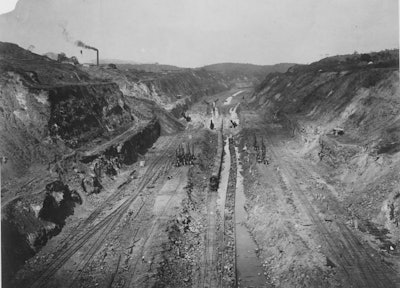 The construction of the Panama Canal’s Culebra Cut in 1913. (Image credit: Museum of Innovation and Science Schenectady)