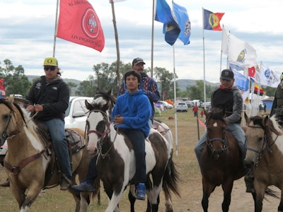 Mnet 124535 Oil Pipeline Protests Parr 1