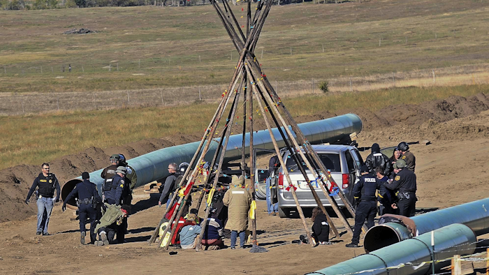 Mnet 124579 Aptopix Oil Pipeline Parr
