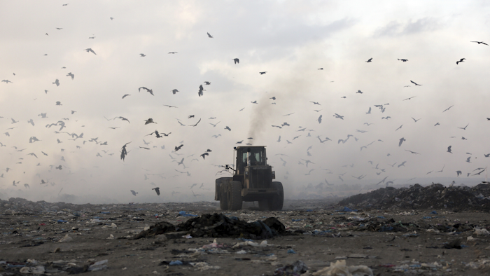 Mnet 124639 Mideast Gaza Plastic Parr