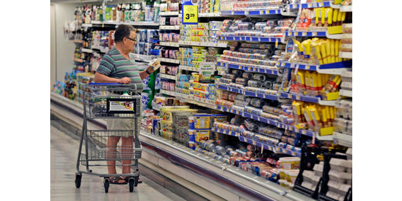 Food prices are falling, but what does that mean for your grocery bill? The government says that food costs are down, but Kroger says people aren’t noticing the drop in prices. (AP Photo/LM Otero, File)