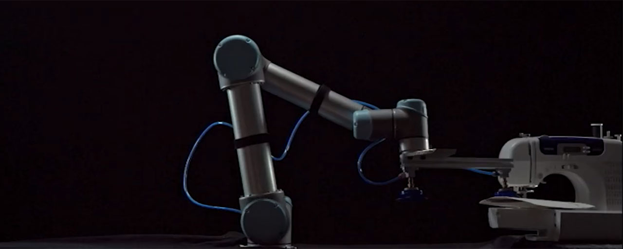 Mnet 192344 Sewing Robot