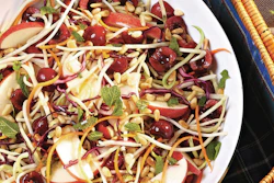 Mnet 152838 Cherry Apple Broccoli Slaw With Pine Nuts