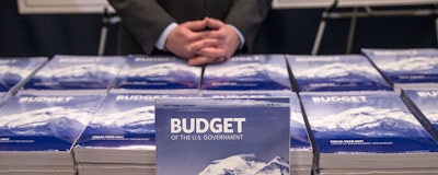 Mnet 192463 Budget Deficit Ap