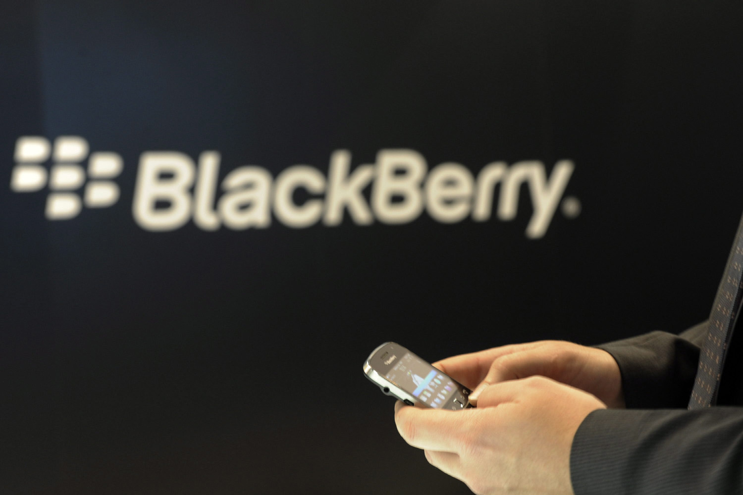 Mnet 101036 Blackberry Ford Ap Photo Large