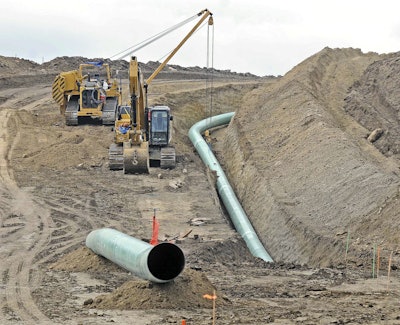 Mnet 125031 Oil Pipeline Parr 3