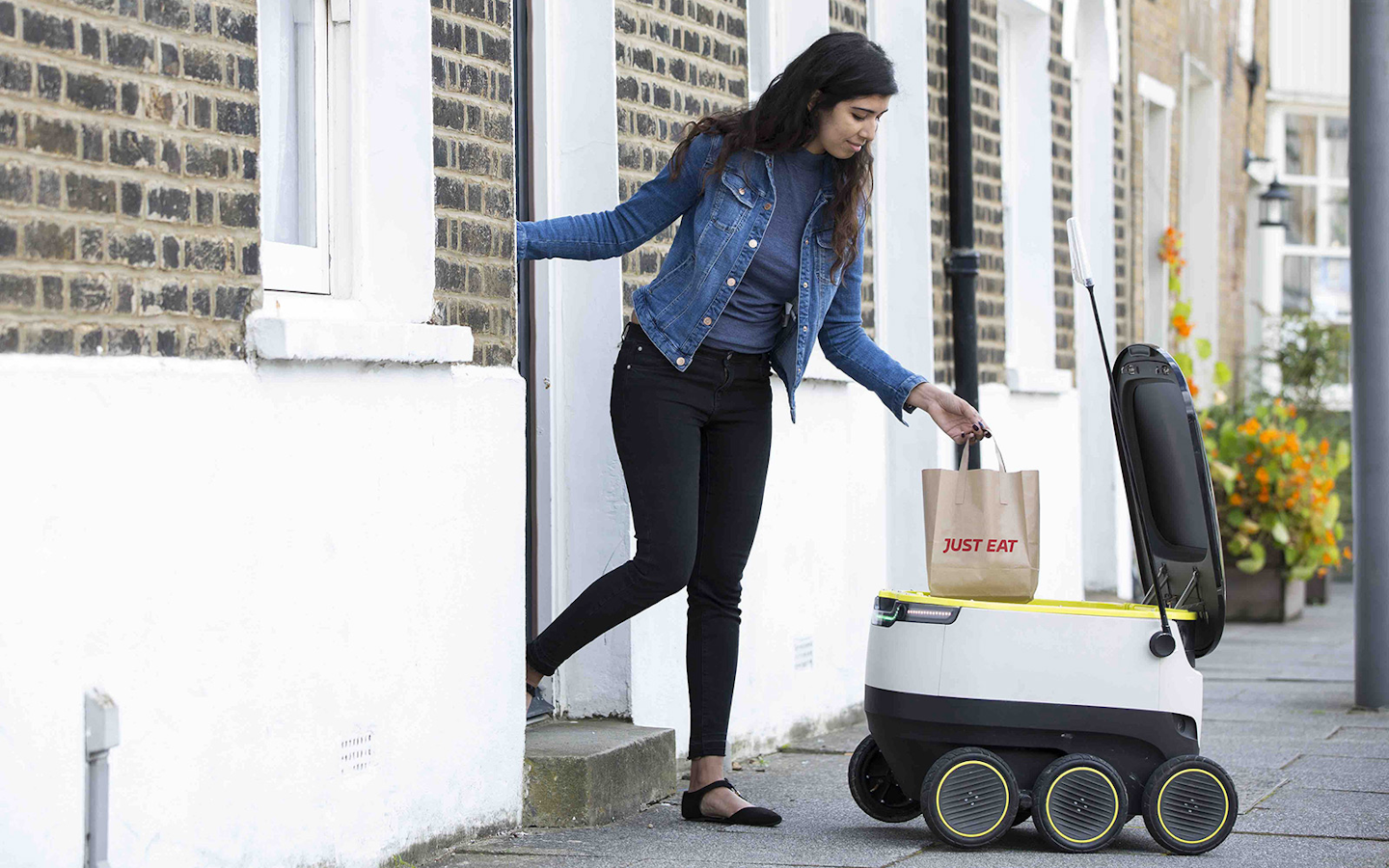 Mnet 192738 Delivery Robot 3