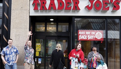 Mnet 102926 Trader Joes Store Ap