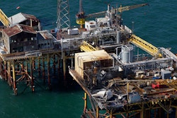 Mnet 174445 Oil Platform Fire Pen