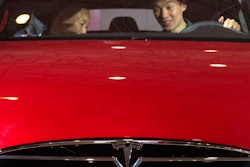 Mnet 192822 Tesla Ap