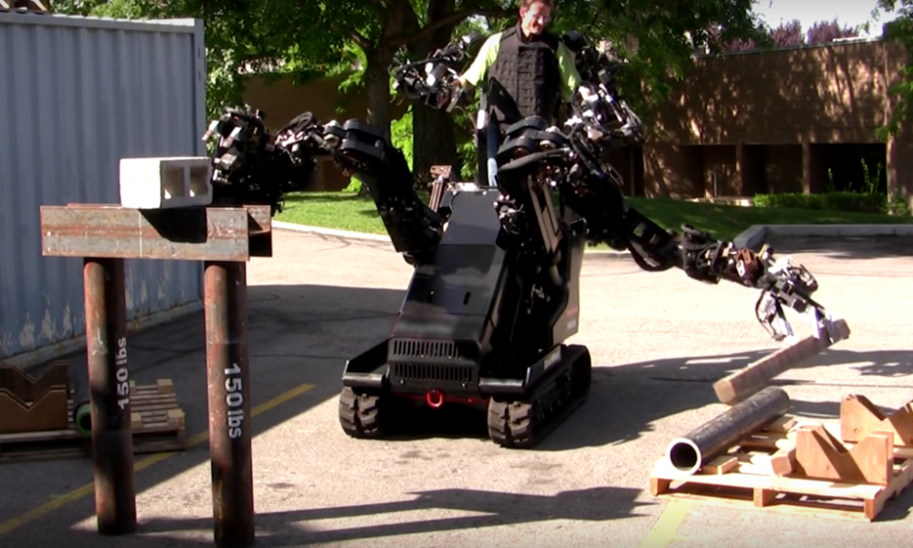 Mnet 103381 Sarcos Raytheon Big Arm Robot