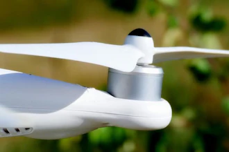 Mnet 103806 Flexible Drone Large