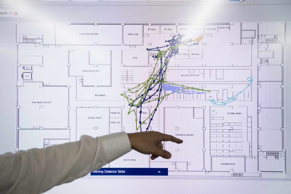 Sensors record how the carts are used, and the results are color-coded. (Image credit: GE Japan/GE Reports)