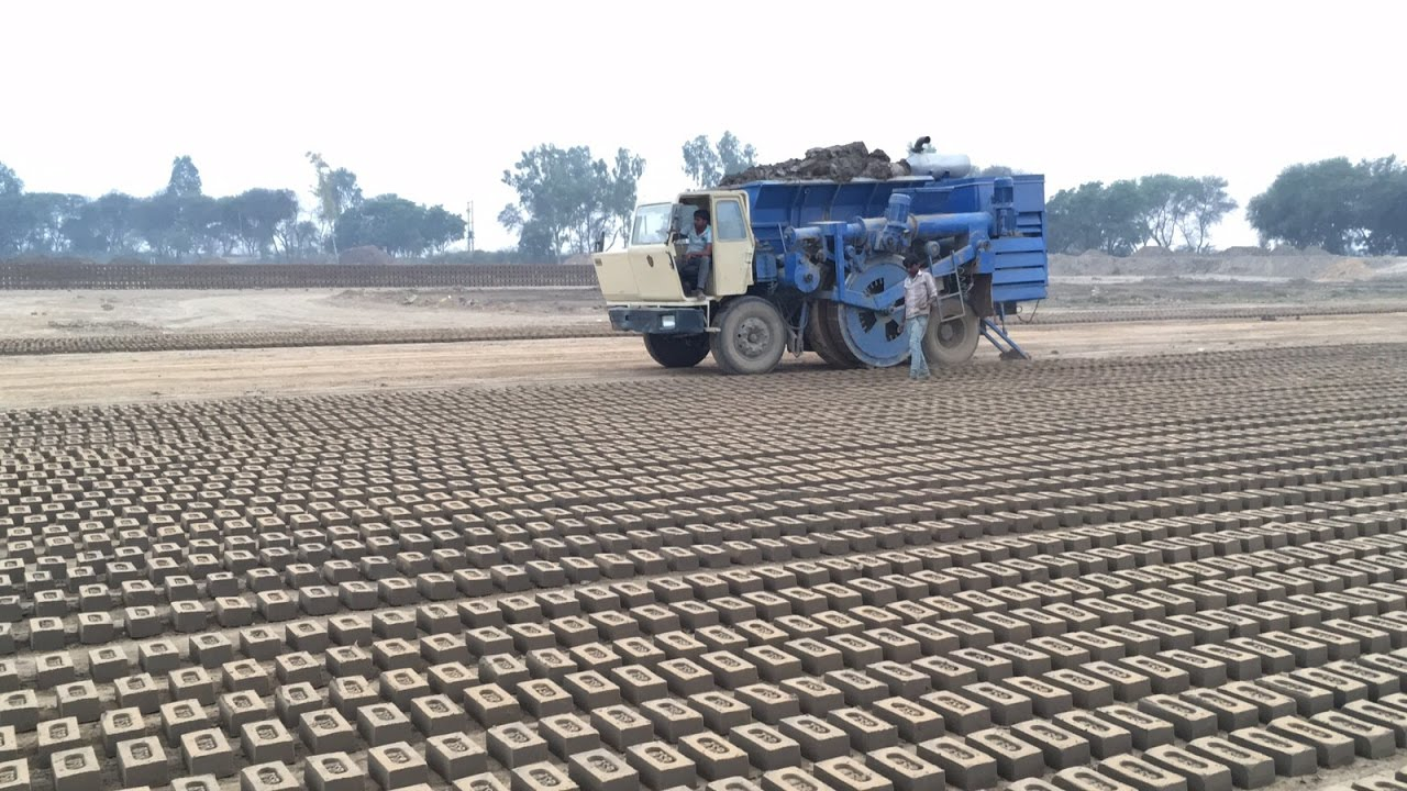Mnet 107948 Brick Laying Machine