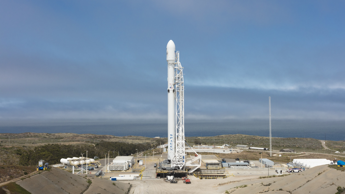 spacex launches 10 satellites from california air base