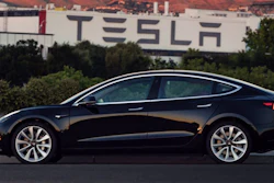 Mnet 108124 Tesla Model 3