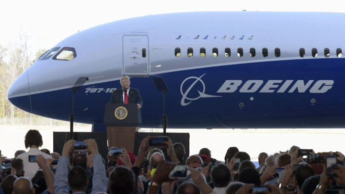 Mnet 108220 Trump Boeing Ap