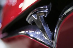 Mnet 108445 Tesla Logo