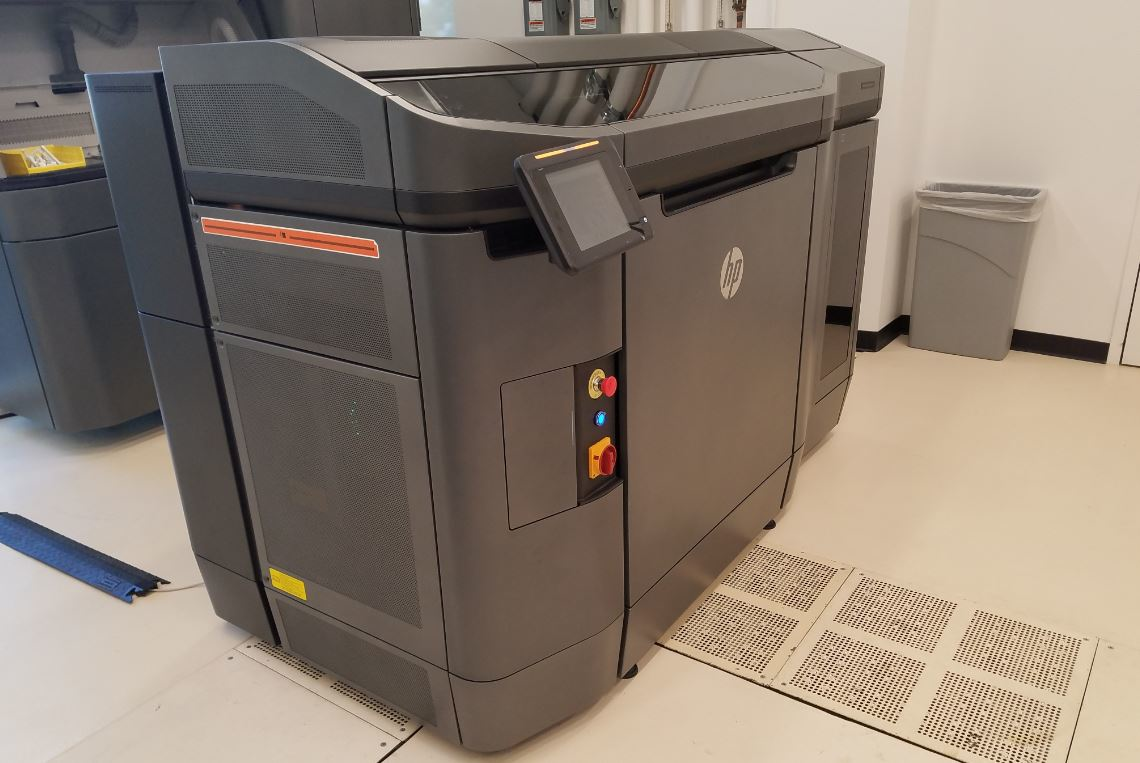 HP Jet Fusion 3D 4200 Printer at the company’s Palo Alto headquarters (Andy Szal, Manufacturing.net)