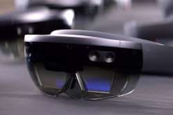 Mnet 193816 Hololens Microsoft