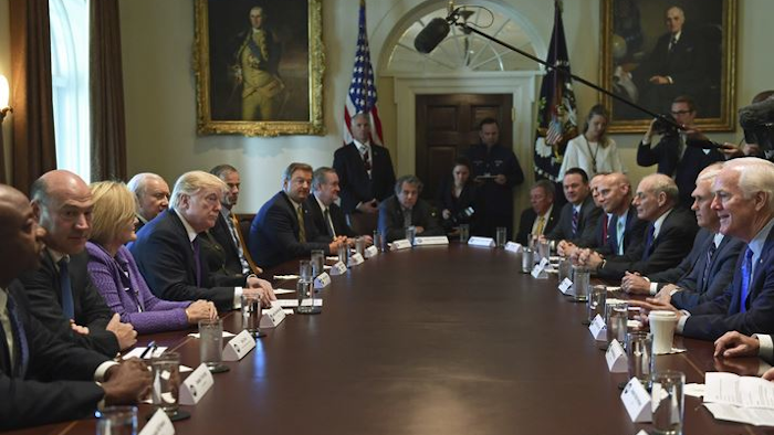 Mnet 109065 Trump Conference Ap Small