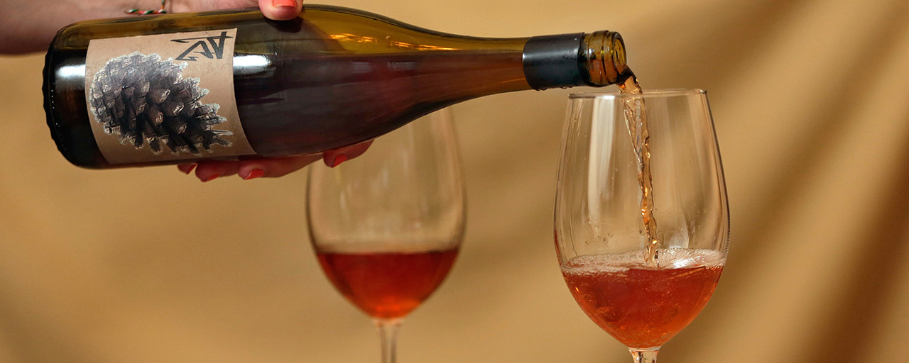 Mnet 155072 Orange Wine Hero
