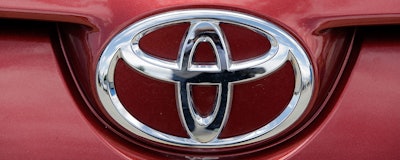 Mnet 193944 Toyota Ap