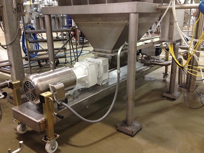 Mnet 155250 Pumps2 Inside