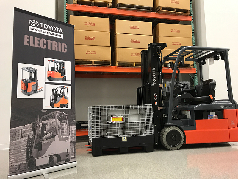 The TMHU manufacturing plant in Columbus, IN builds a forklift every four minutes. (IMPO photo)
